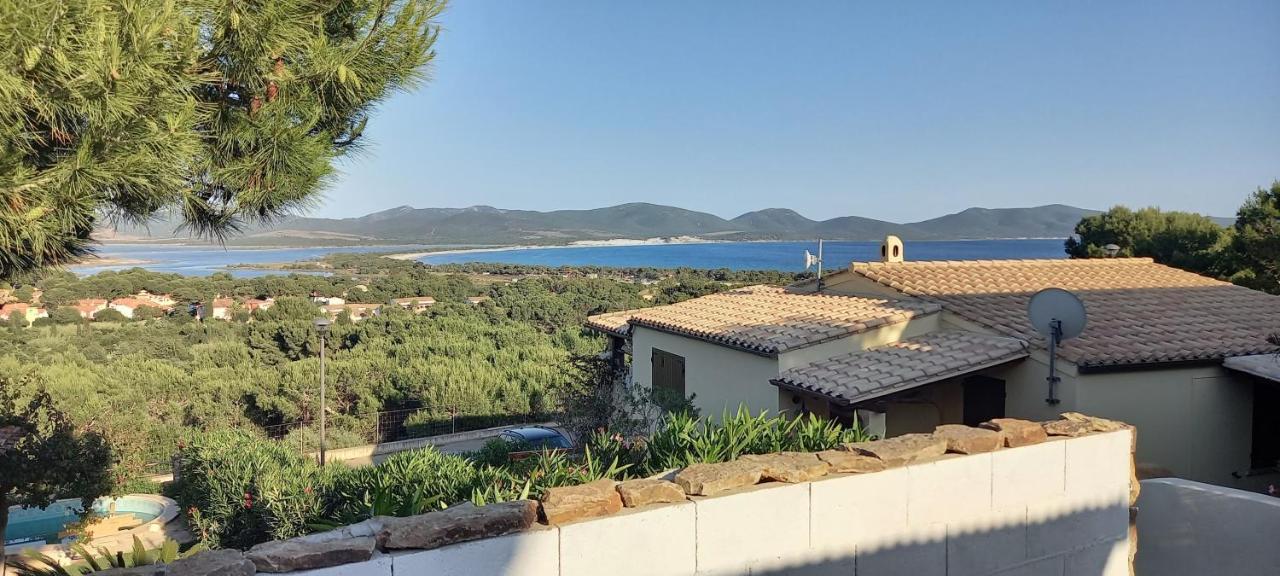 La Casa Di Stefania Apartment Porto Pino Bagian luar foto
